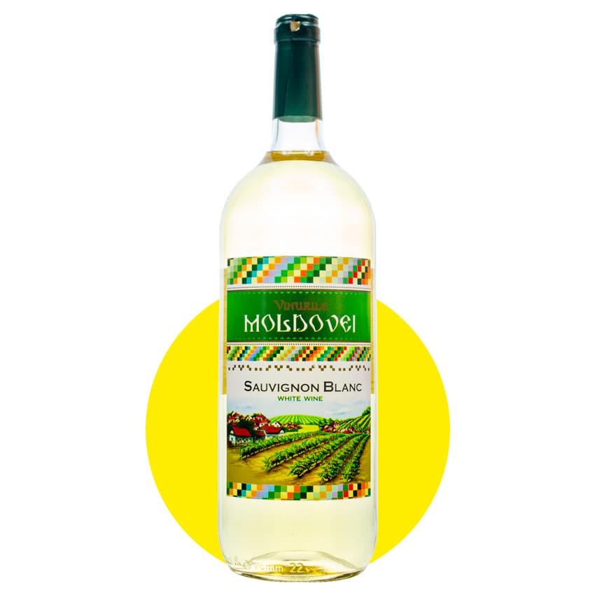 Вино "Moldovan Traditions Sauvignon Blanc" біле напівсухе 1,5л 11,5%