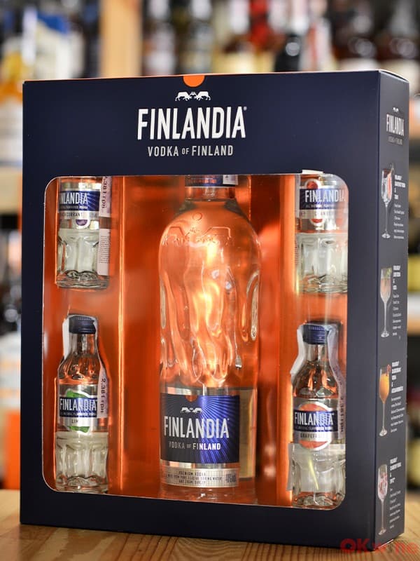 Подарунковий набір горілки Фінляндія / Finlandia, 40%, 0.5л + набір міні пляшечок