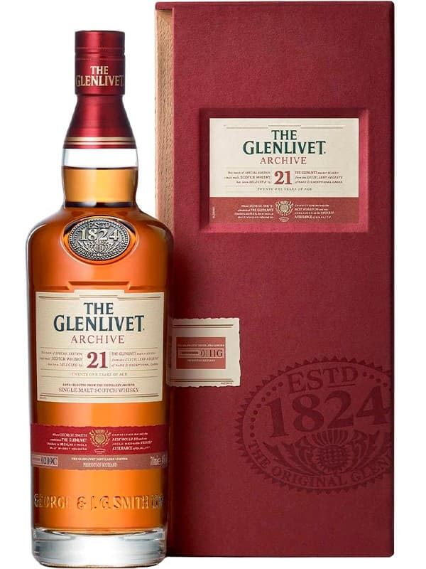 Віскі Гленлівет / Glenlivet, 21 рік, 43%, 0.7л, в подарунковій коробці