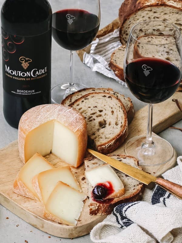 Вино Бордо Руж, Мутон Каде / Bordeaux Rouge, Mouton Cadet, червоне сухе 0.75л