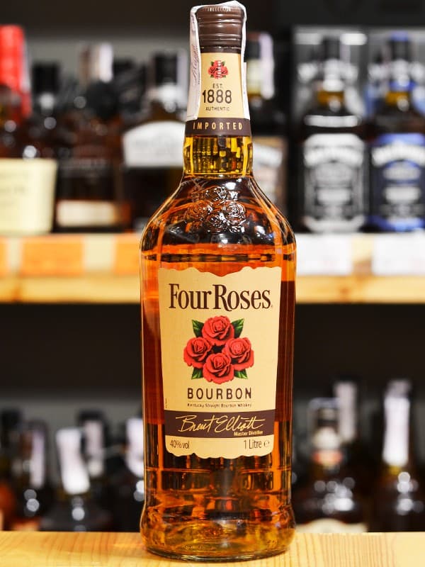 Бурбон Фо Роузес / Four Roses, 40%, 1л