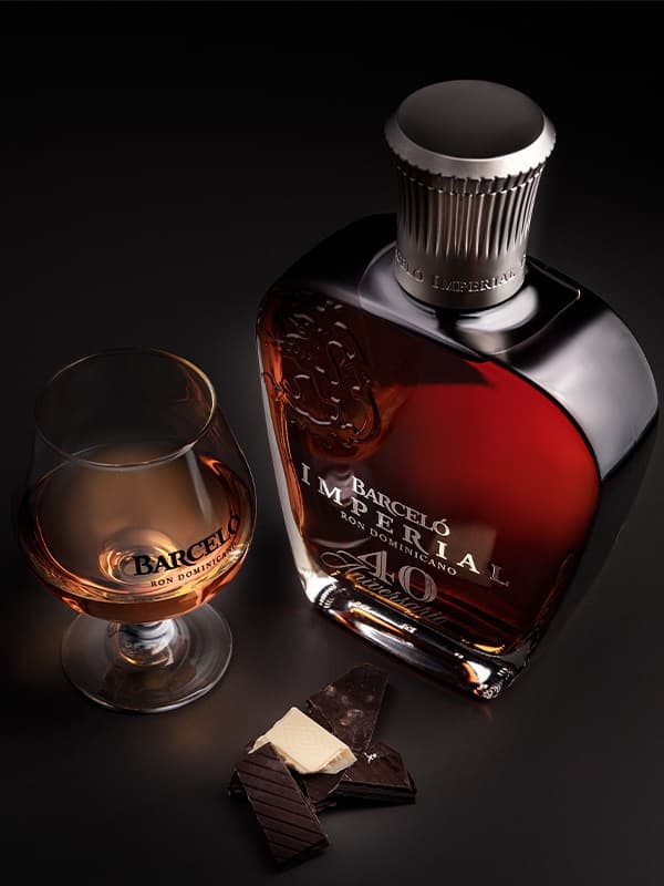 Ром Імперіал Преміум Бленд, 40 Аніверсаріо / Imperial Premium Blend, 40 Aniversario, Barcelo, 43%, 0.7л, в подарунковій коробці