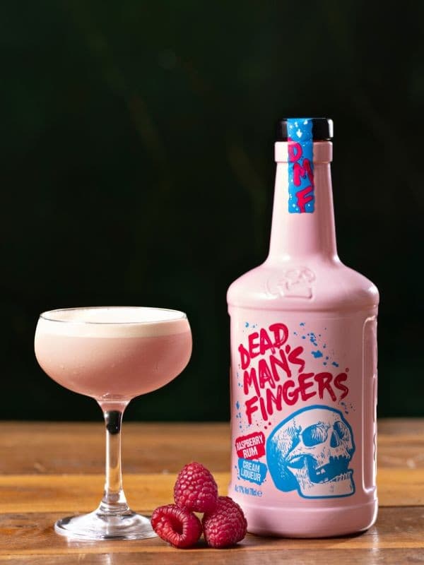 Лікер на основі рому Дед Менс Фінгерс (ДМФ), Малина & Крем / Dead Man’s Fingers (DMF), Raspberry Rum Cream Liqueur, 15%, 0.7л