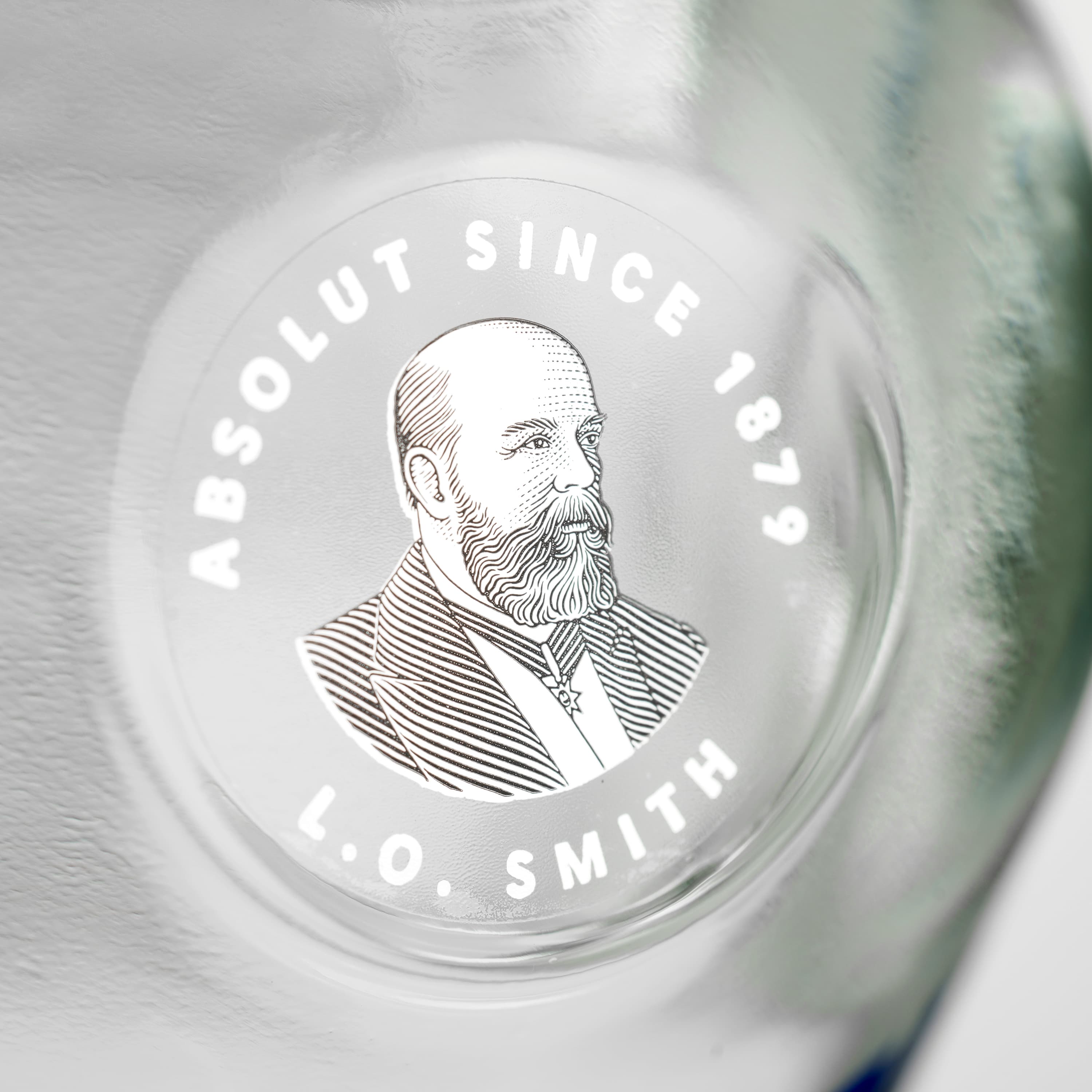 Упаковка горілки Absolut 40% 8.4 л (0.7 л х 12 шт.)