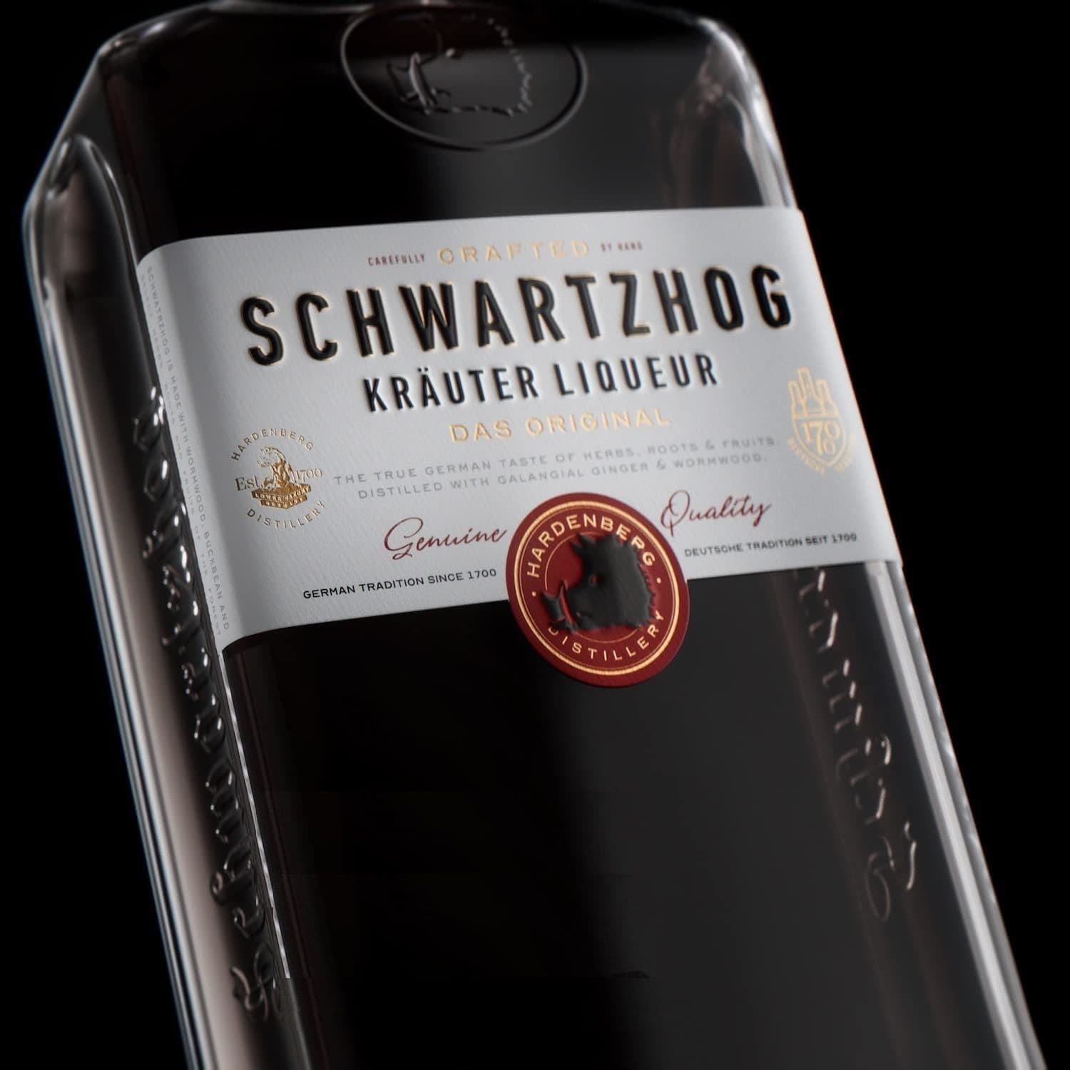 Лікер Schwartzhog Krauter Liqueur 36.7% 0.7 л