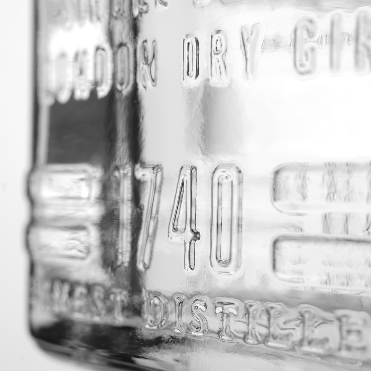 Джин Finsbury Platinum London Dry Gin 47% 0.7 л