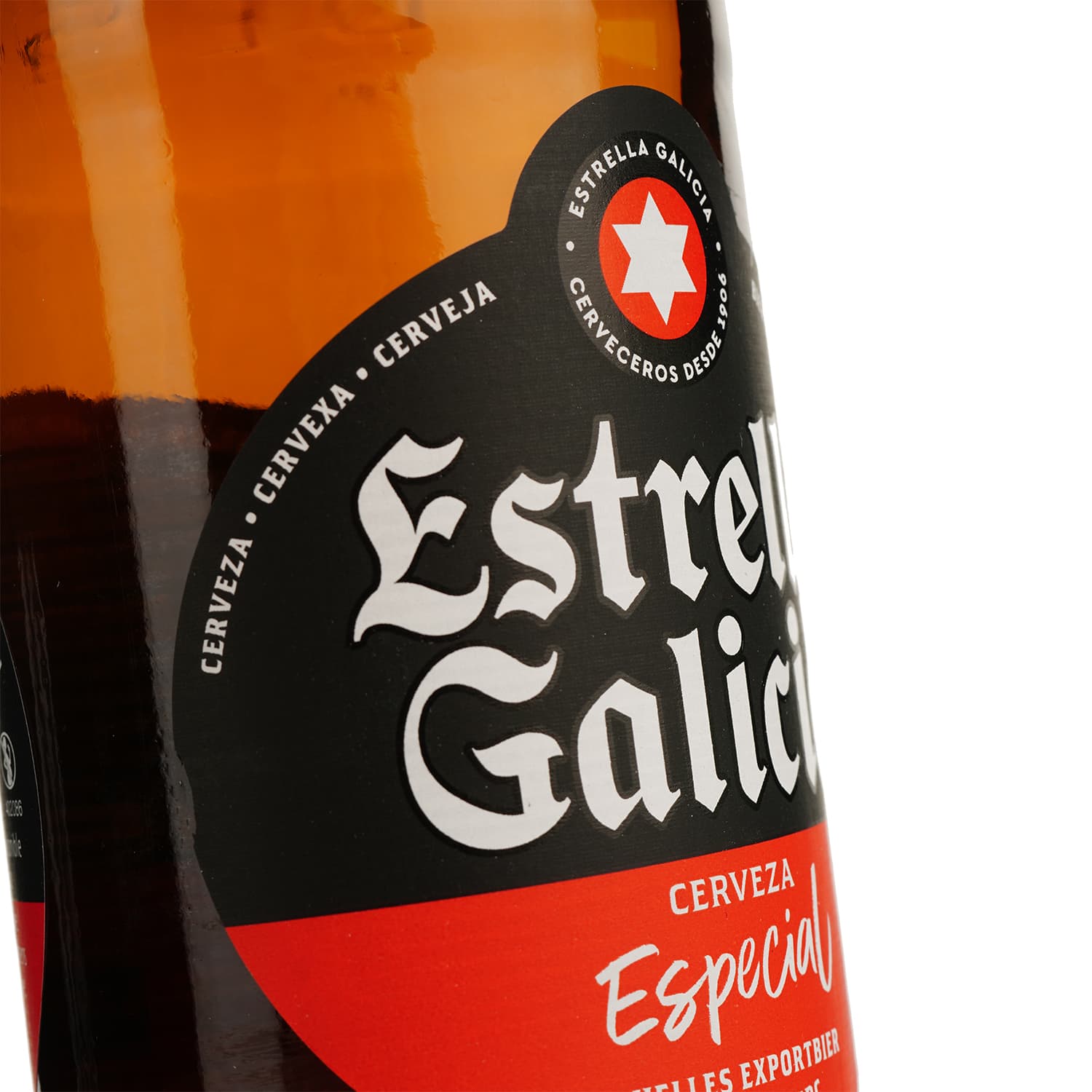 Набір пива Estrella Galicia Especial світле 5.5% 1.98 л (0.33 л x 6 шт.) + келих в подарунковій упаковці