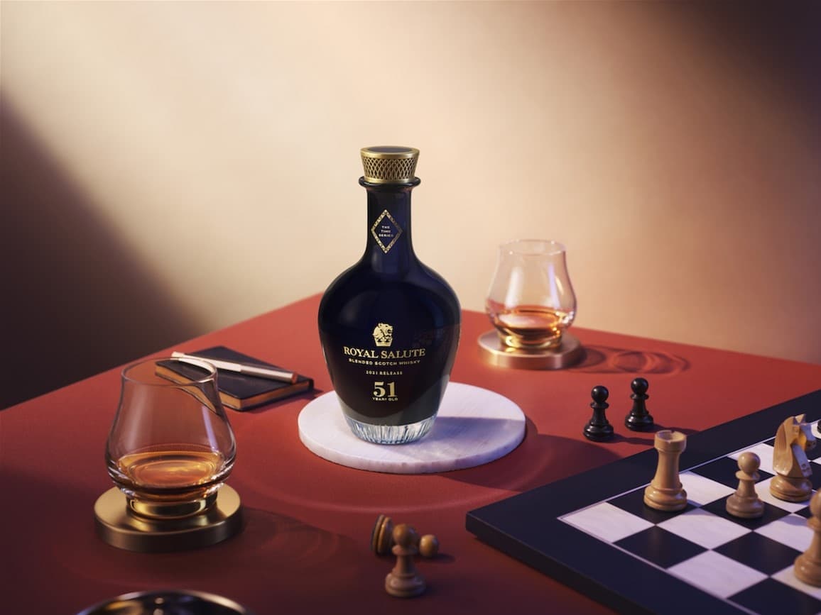 Віскі Royal Salute 51 рік у подарунковій упаковці 45.5% 0.7 л