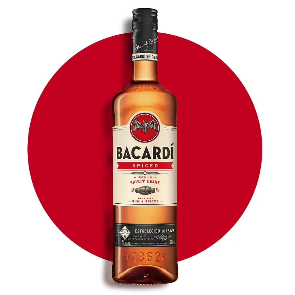 Спиртний напій на основі рому Bacardi Spiced 40% 1 л