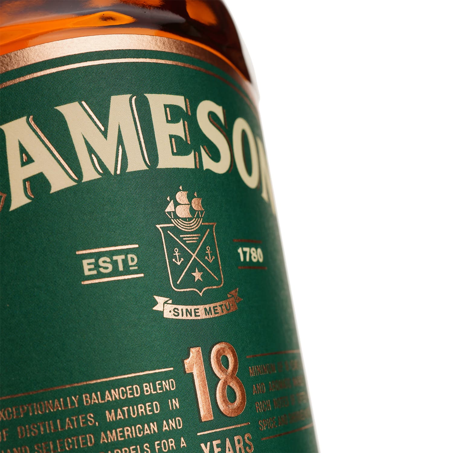 Віскі Jameson Limited Reserve 18 років 46% 0.7 л у подарунковому пакуванні
